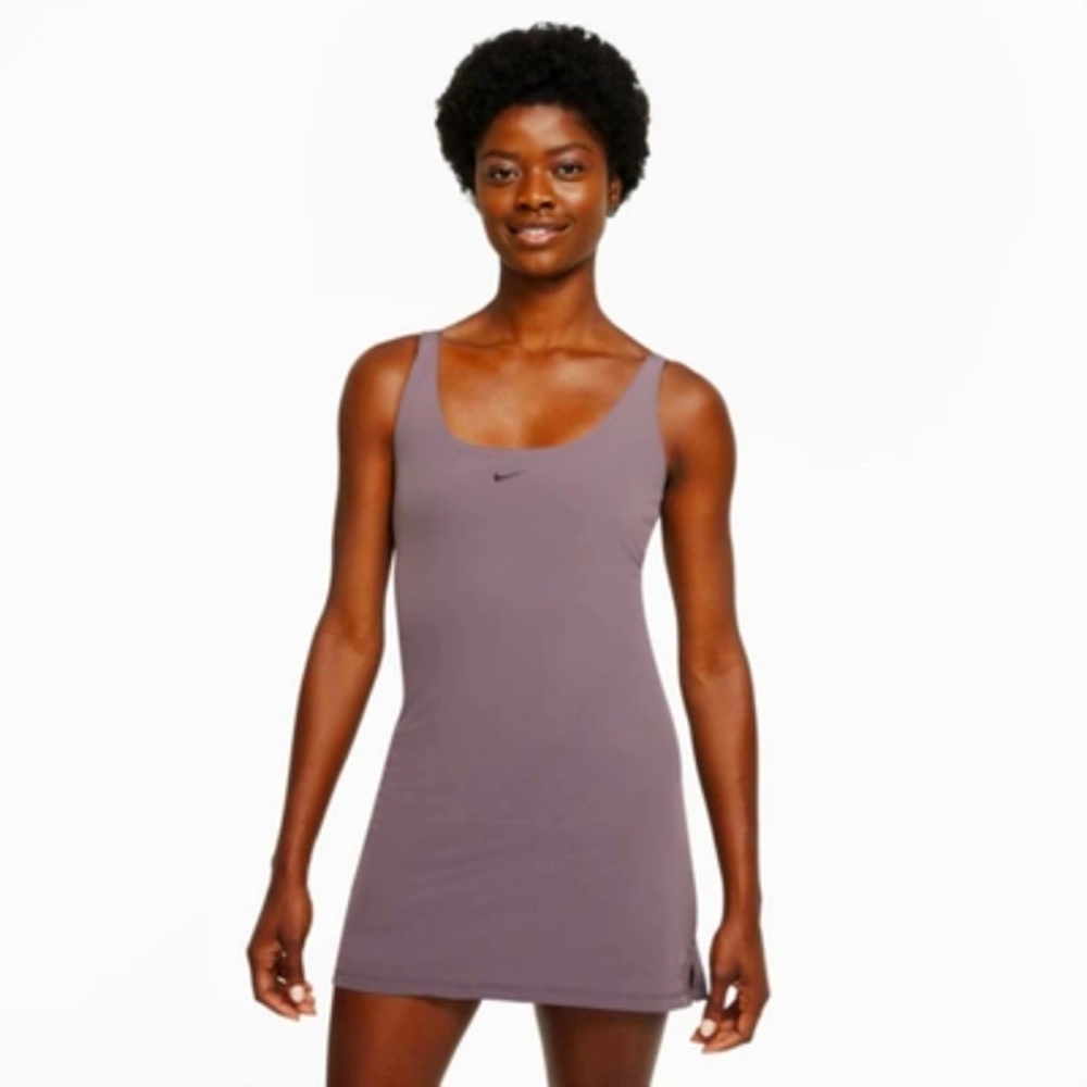 NWOT Nike Bliss Luxe Women's Training Dress